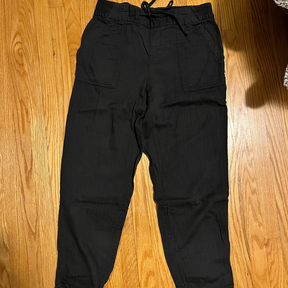 Linen Capris
